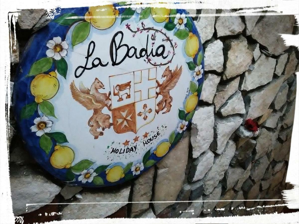 La Badia Hotel Messina Exterior photo